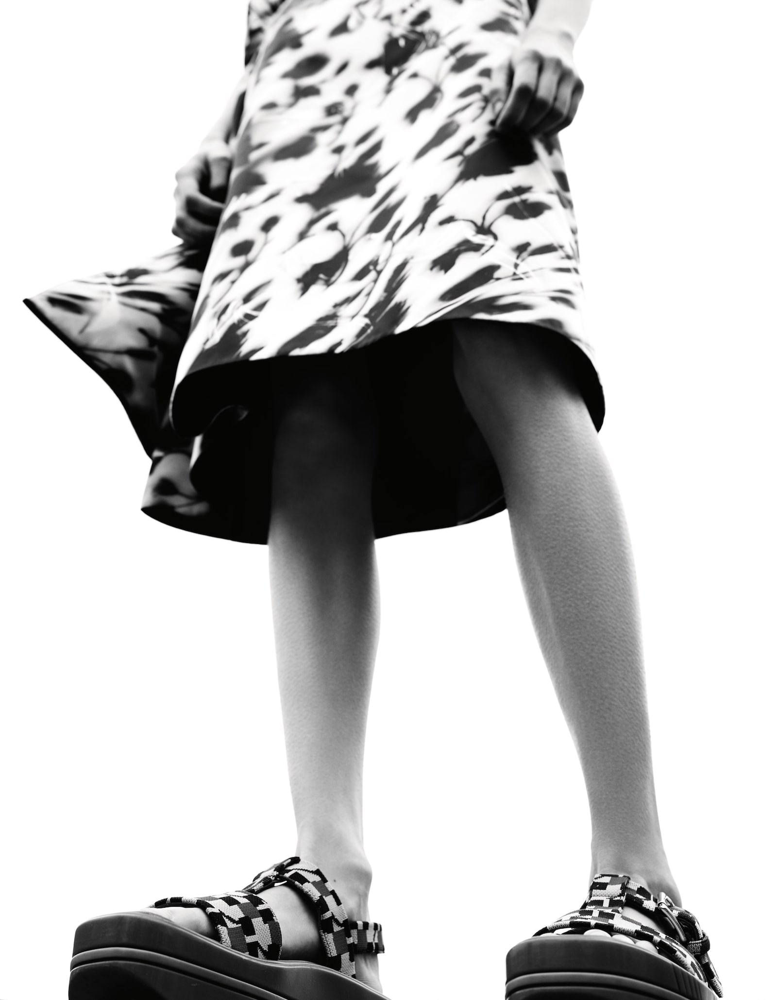 AN32_COV1_M1_Prada_06