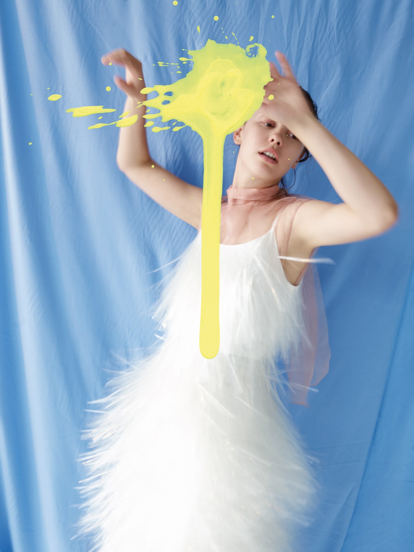 1. AN35_M3_Viviane_Sassen_05