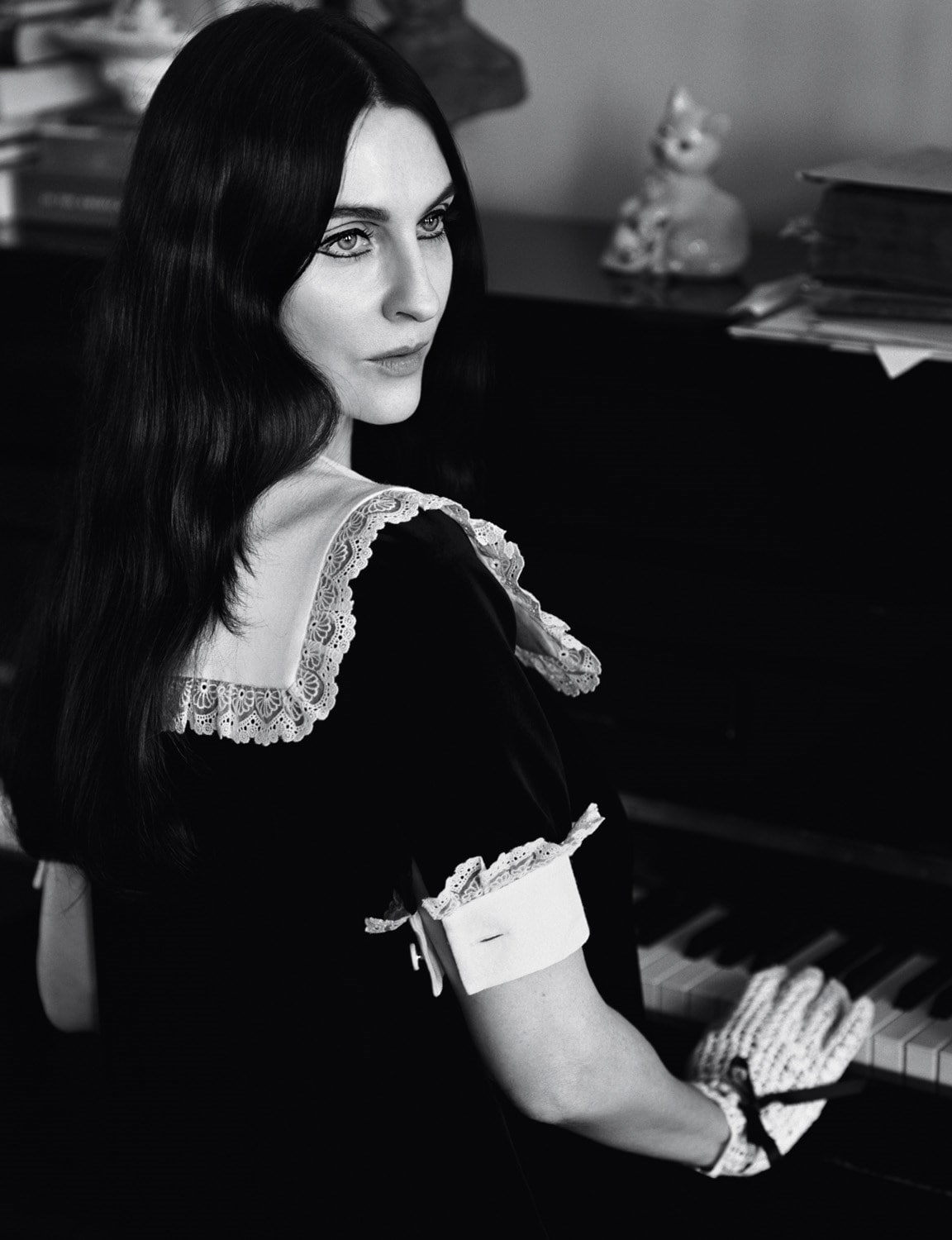 Susie Cave Alasdair McLellan Gucci fashion dress hair house 