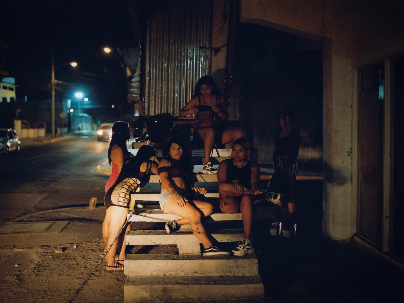 También Somos Mujeres by Constanze Han